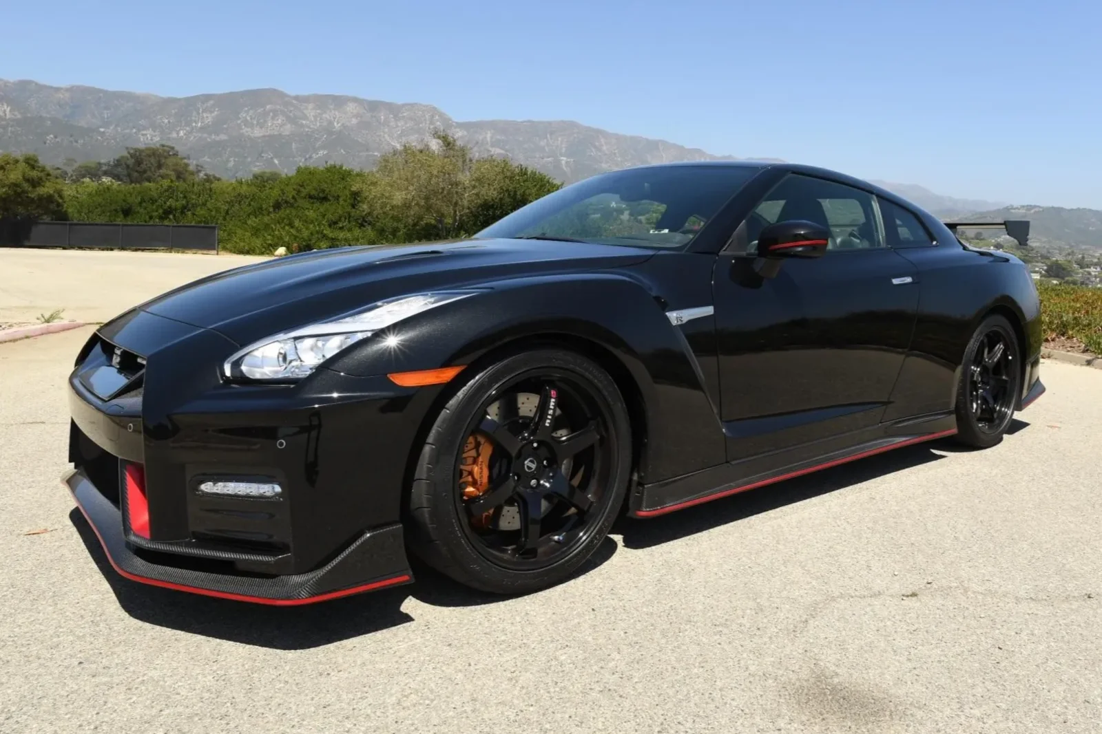 Nissan GT-R NISMO